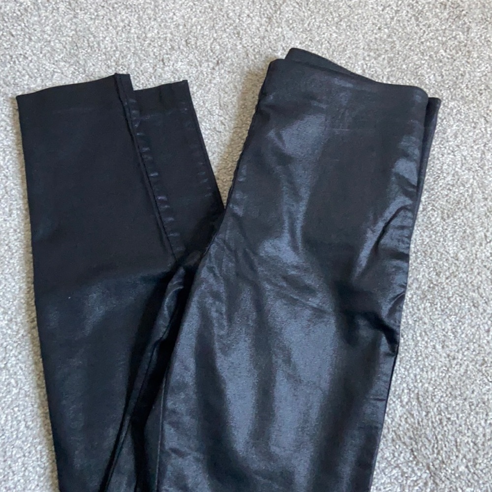 H&M shiny black legging nwot